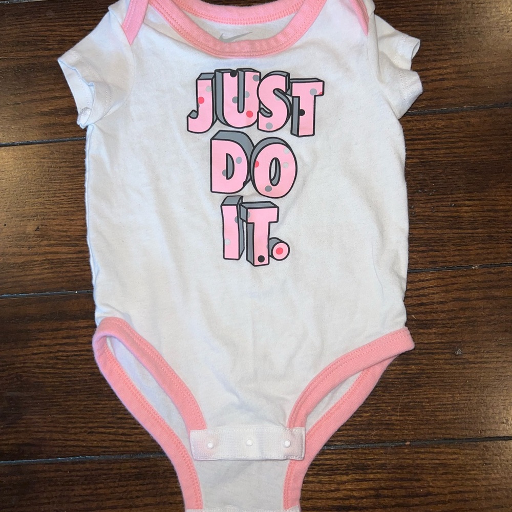 Nike Onesie 6M